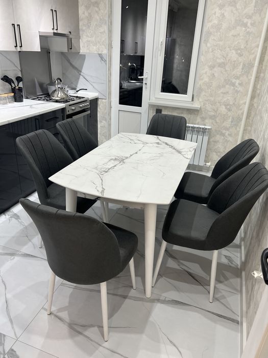 Столы стулья по скидке кухонные 200$