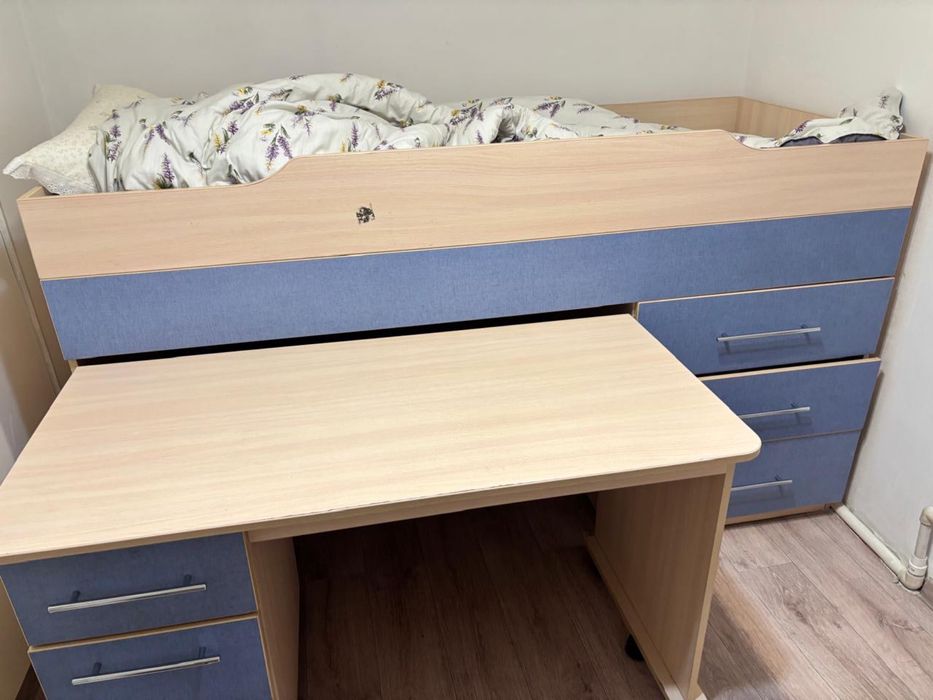 Мебель кровать шифоньер