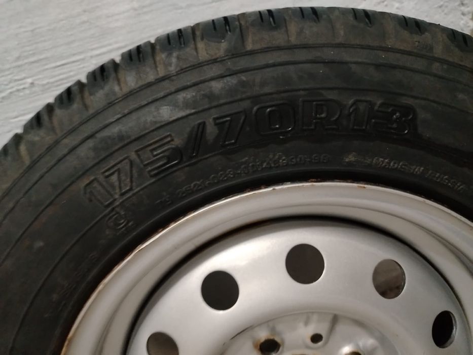 Продам шины с дисками