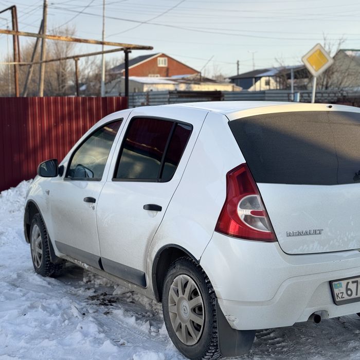 Renault Sandero 2012, учет казах
