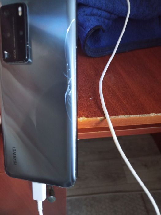 Huawei Pura 40pro торг есть