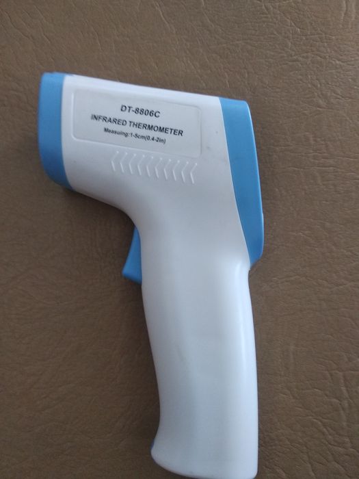 Продам градусник электронный.