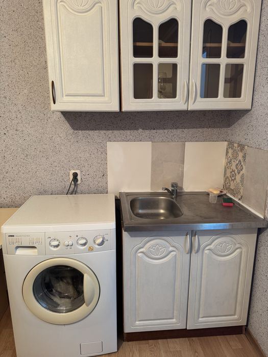 Сдаються комната с отд. входом