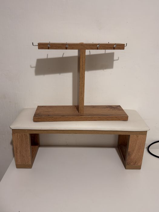 Продам подставку для рук и подставку для типс