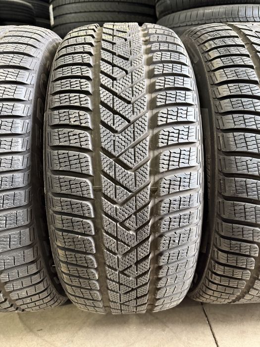 255/45/19 PIRELLI 4бр