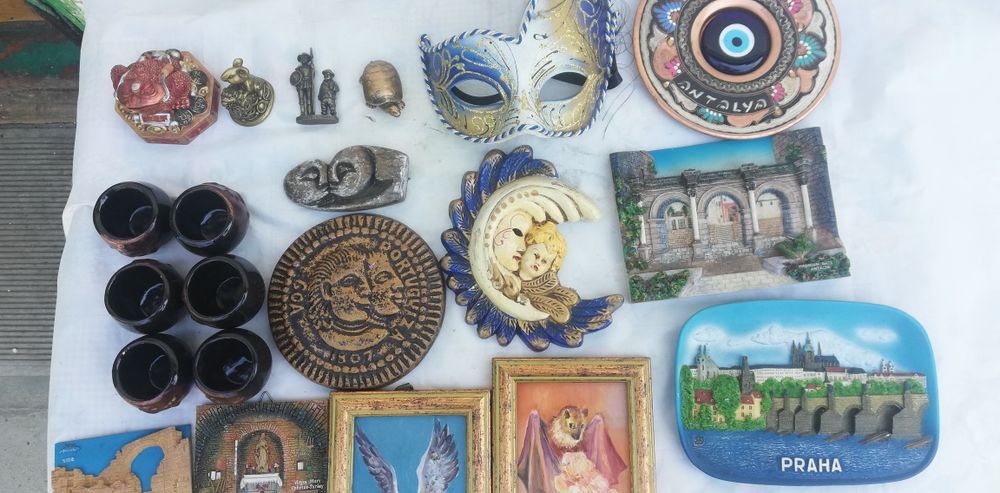 Продам сувениры разные.