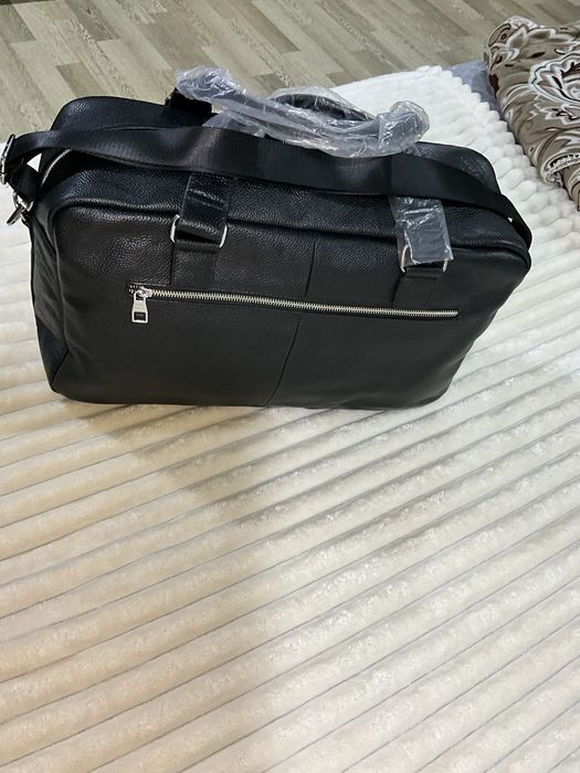 Кожаная спортивная сумка