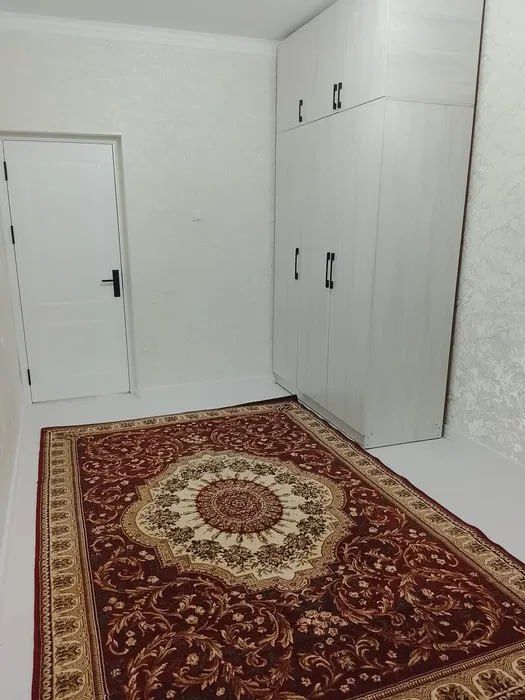 Yunusobod 18-kvartal 2 xona