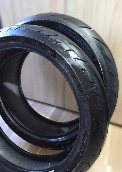 Anvelope Moto (Honda,Yamaha,Kawasaki,Suzuki,BMW,KTM,Aprila]