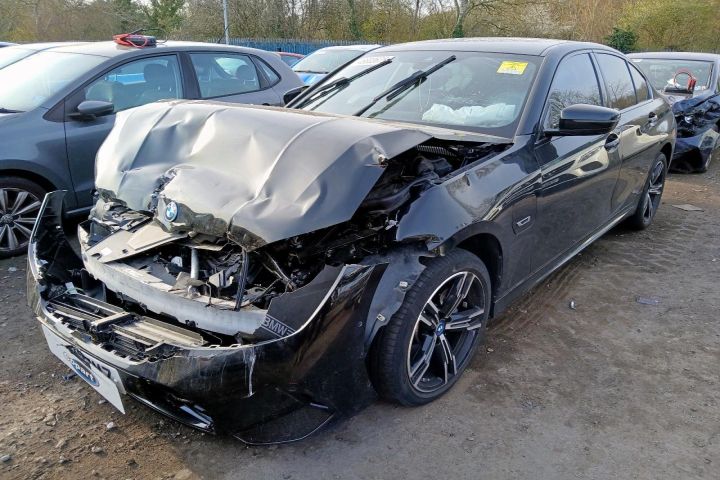 Dezmembrez BMW Seria 3 G20
