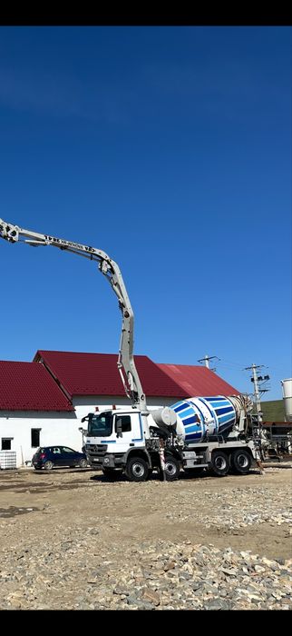 Autobetoniera - pompa Cifa