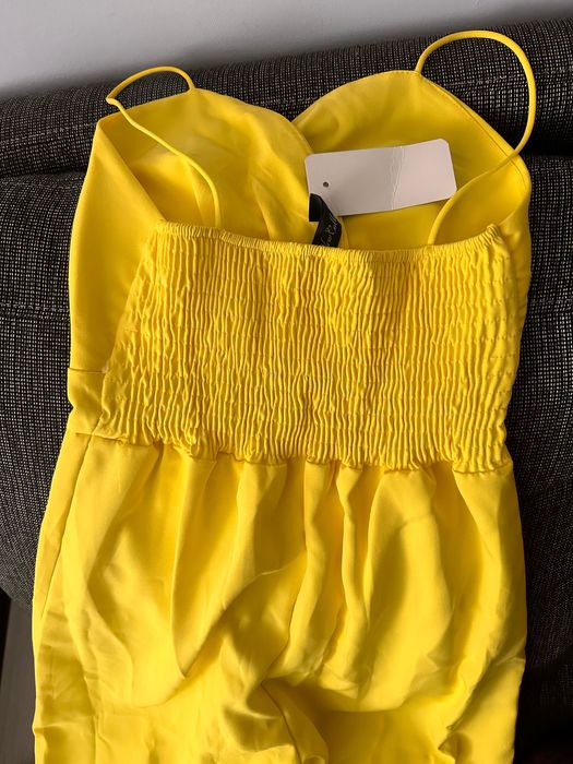 Жълт Гащеризон с тънки презрамки