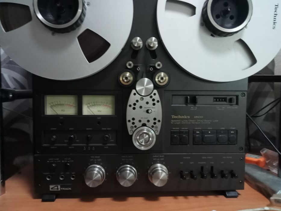 Катушечный магнитофон Техникс RS-1506