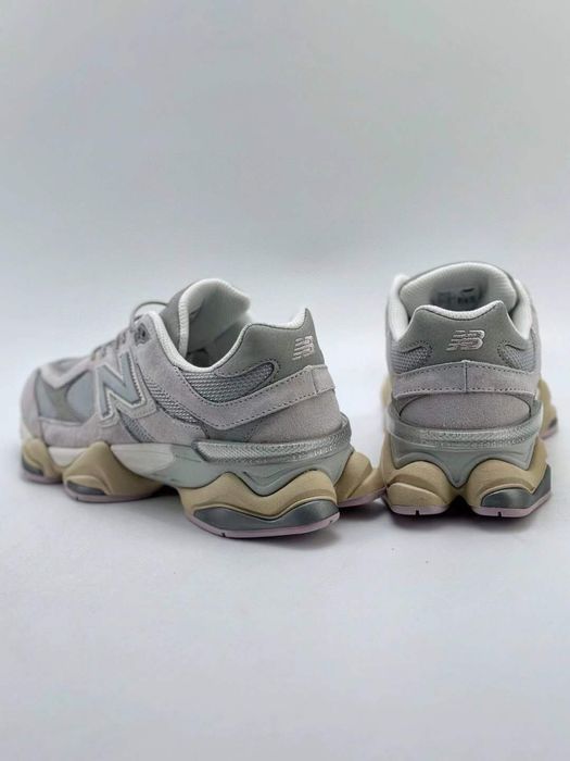 Нови дамски маратонки New Balance 9060 grey matter