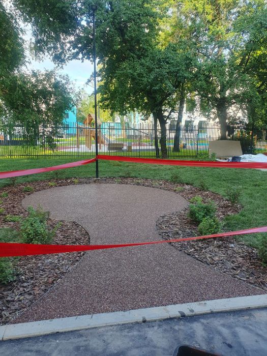 Tosh gilam bilan kelajak tomon