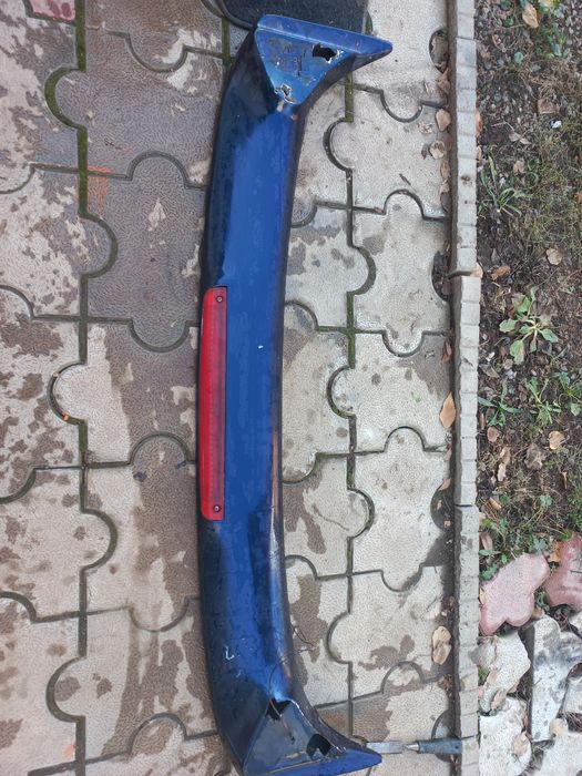 Спойлер на камри