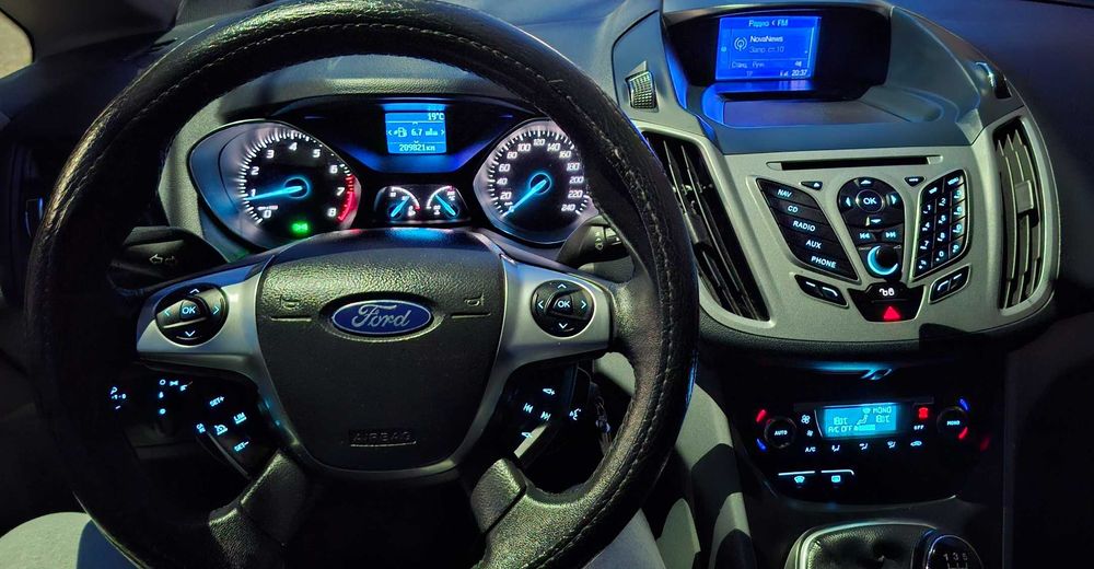 Ford C-MAX II 1,6 Бензин