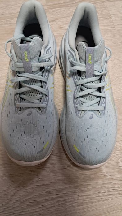 Маратонки ASICS 45