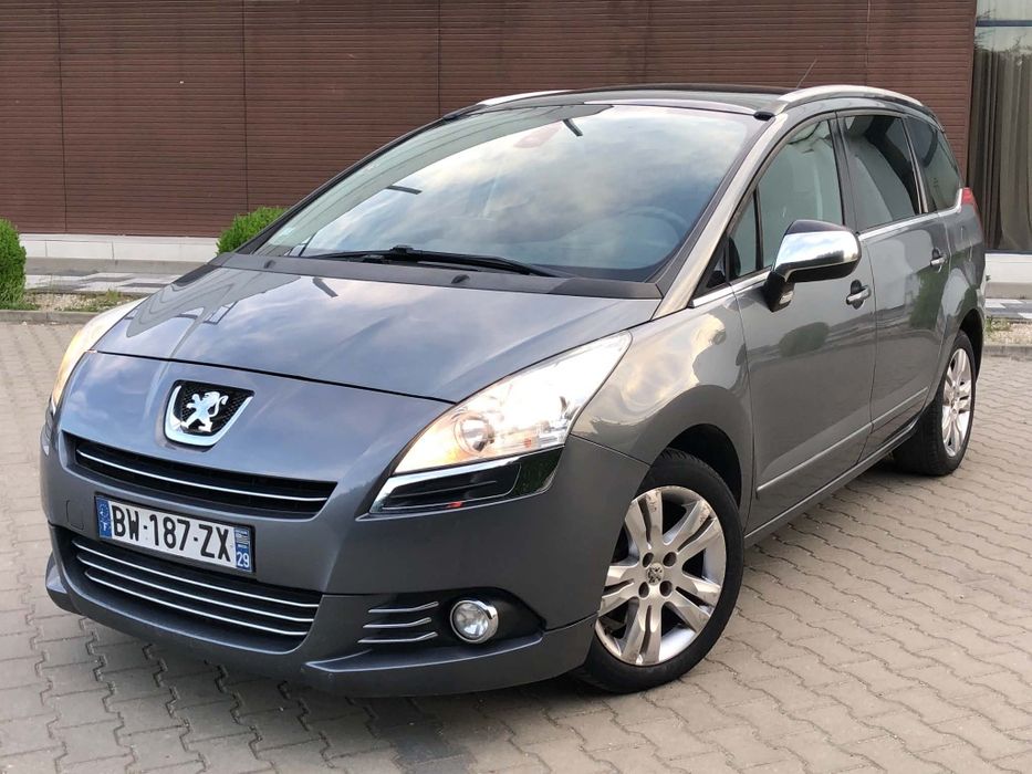 Vând Peugeot 5008  an fab.2012 euro 5 diesel 2.0 locur 7