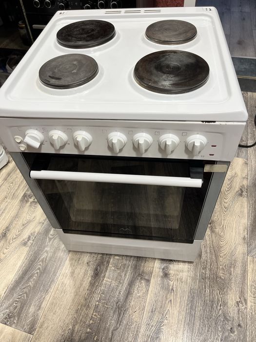 Продам электроплиту