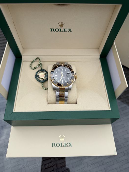 Rolex Submariner Date