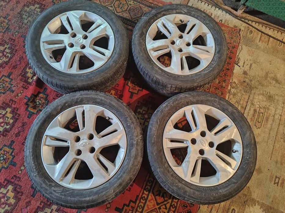 Продам комплект дисков R16