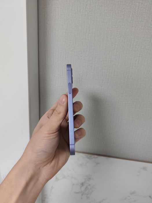 IPhone 12 128GB продам