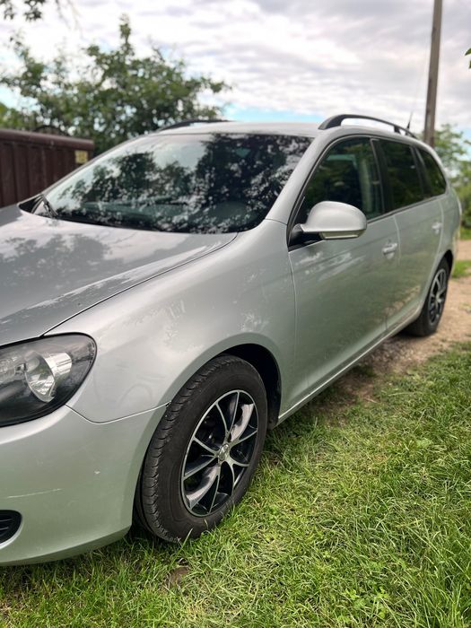 Golf VI