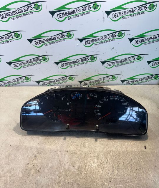 Ceasuri bord Audi A4 B5