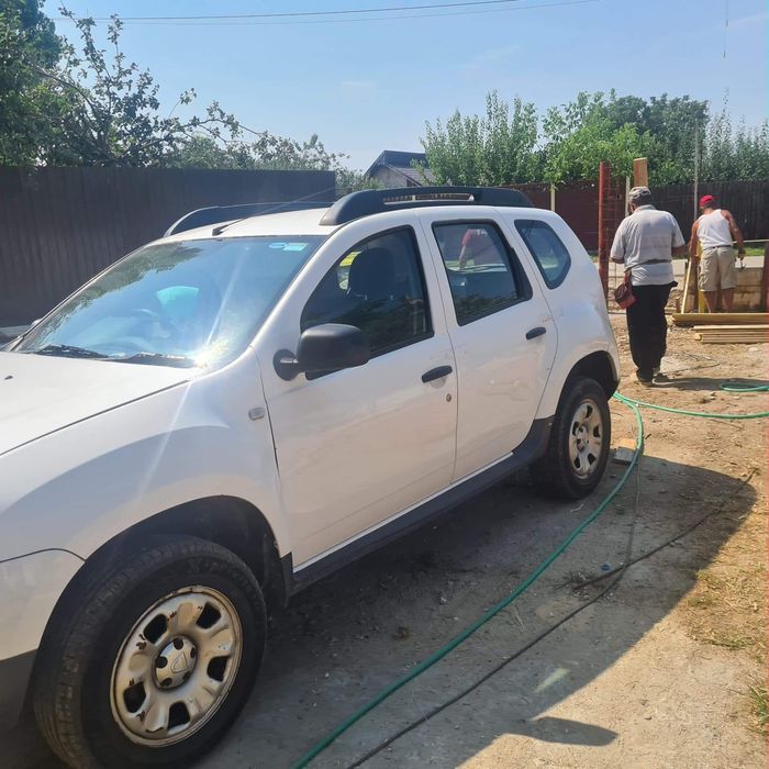 Dezmembrez/Piese Dacia Duster 2013 1,5 dci 110 cp Alb