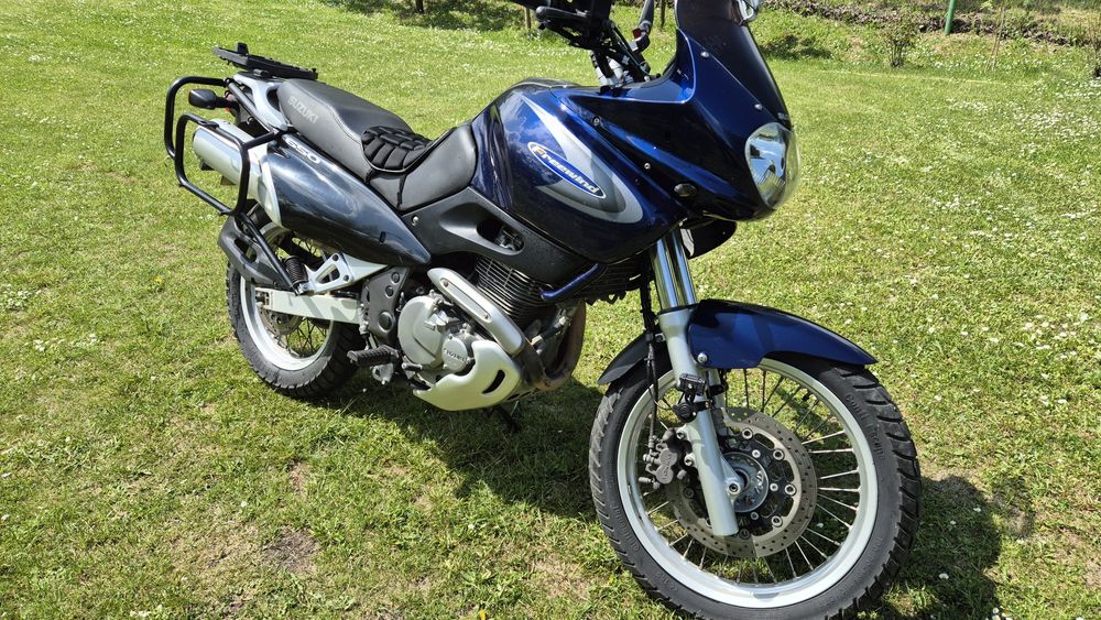 De vanzare moto Suzuki