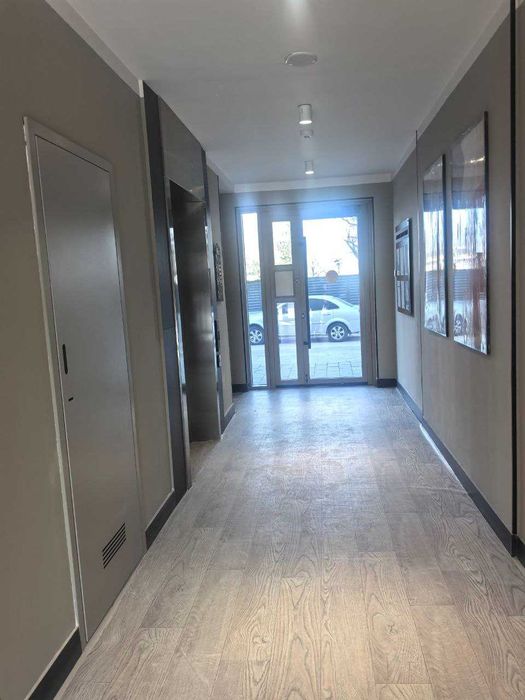 2 хон уй сотилади Паркентскийда 2 этаж 9 этажли уй 58,64м2 69 900$(ИК)