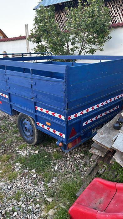 Vand remorca in stare foarte buna