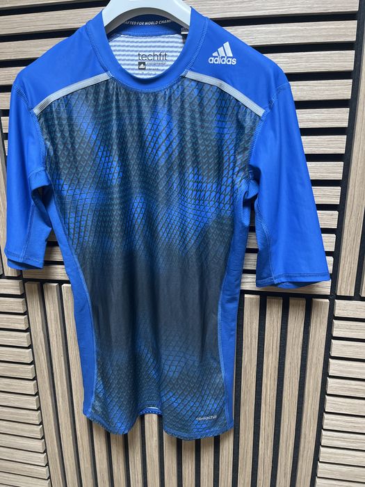 ADIDAS Techfit - Компресираща  блуза размер М / Оригинал