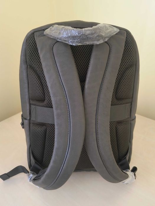 Бизнес раница/чанта Piqadro