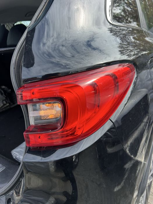Stop stanga aripă Renault Kadjar 2016