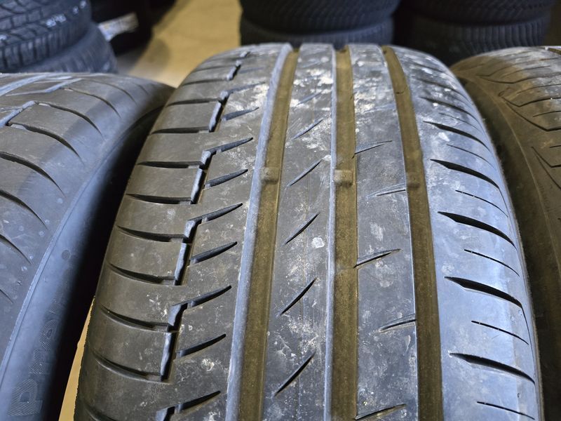 235/45/18 Continental 4бр