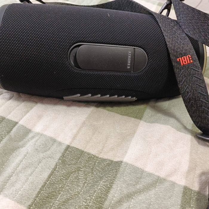 Колонка JBL оригинал