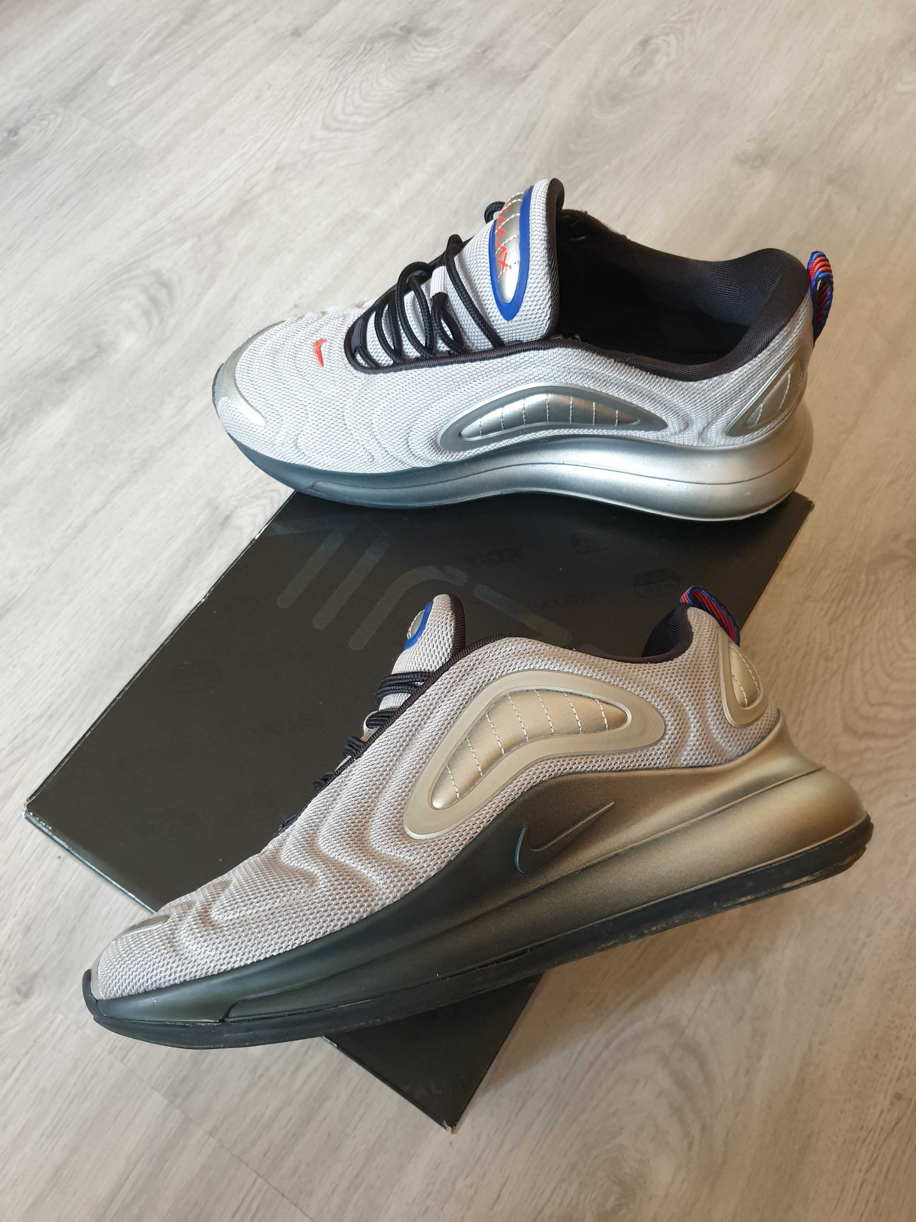 Air max 720 grey hot sale black