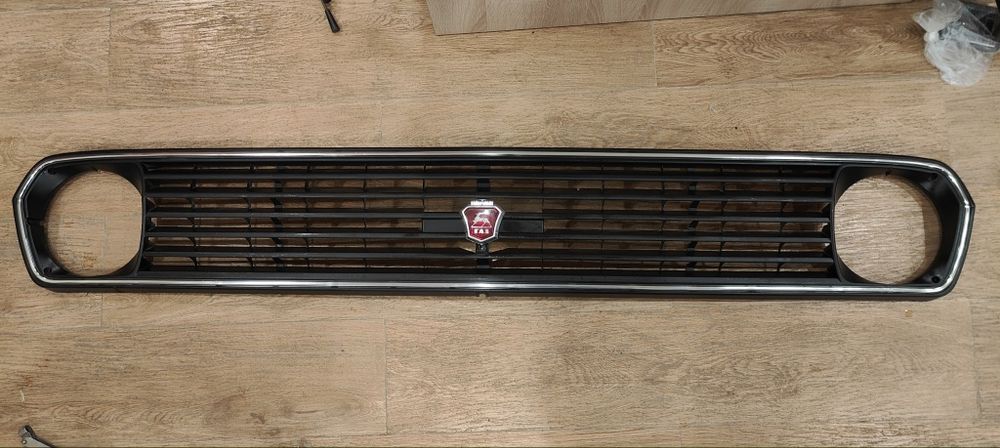 Решетка радиатора газ 2410. Новая.Оригинал