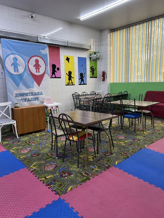 Продам стол и стулья