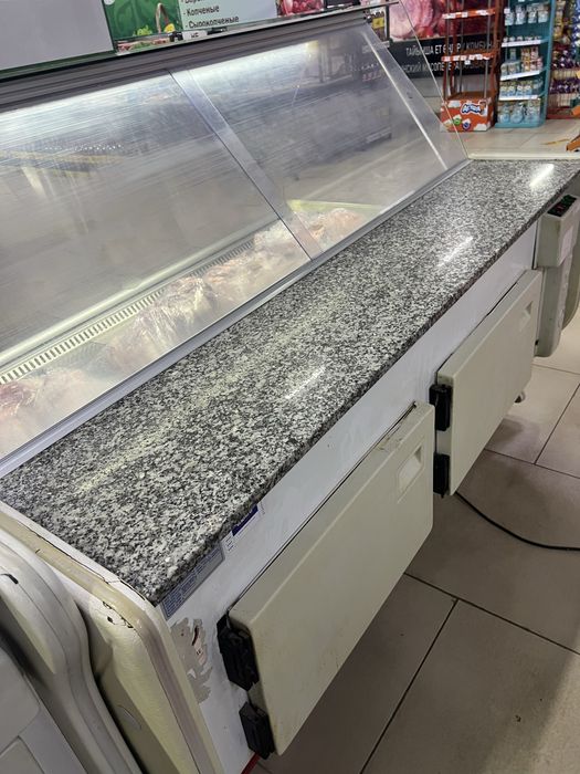 Продам срочно морозильное камера