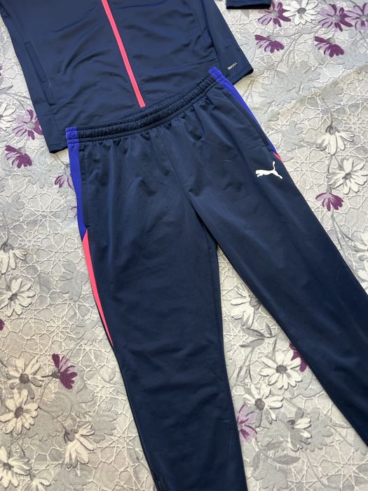 Нов ! Оригинален мъжки екип Puma L