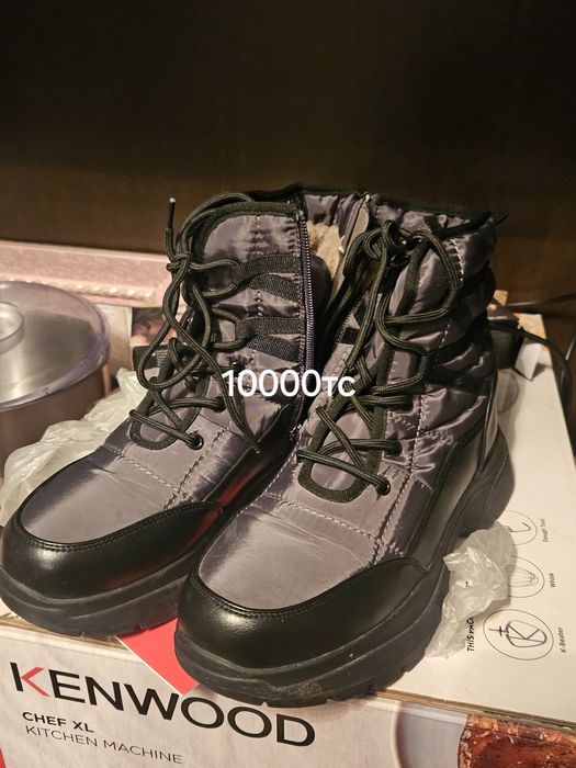 Продам вещи  женские