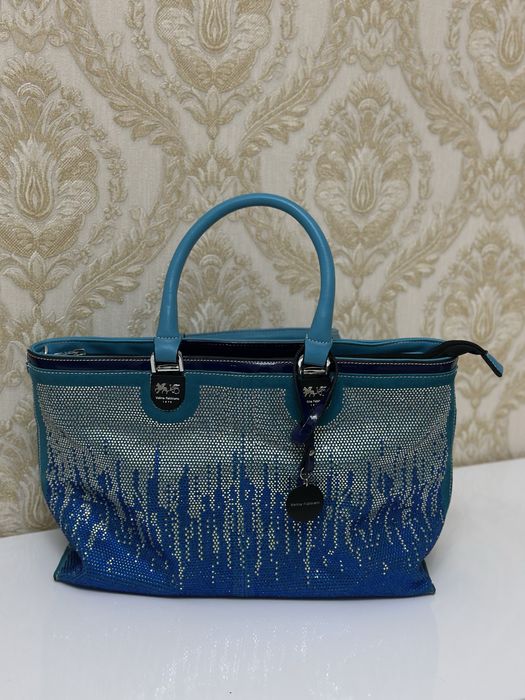 Продам кожаную сумку