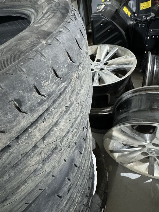 Резина 215 55 R17