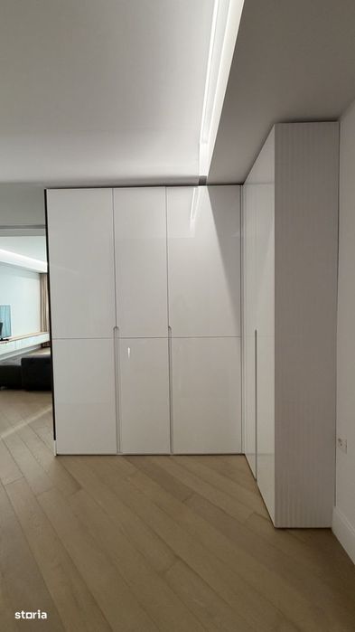 DE INCHIRIAT - Apartament de 3 camere / Cortina 126 / Cambridge School