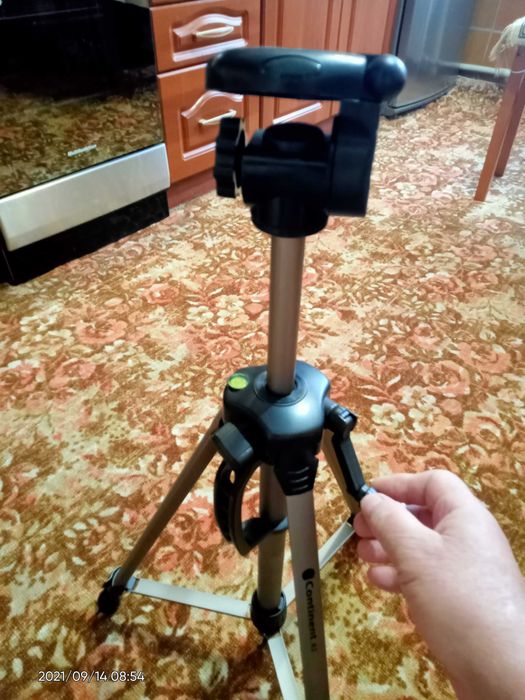 Штатив для фото видео