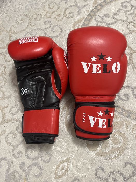 Боксерские перчатки сатылады