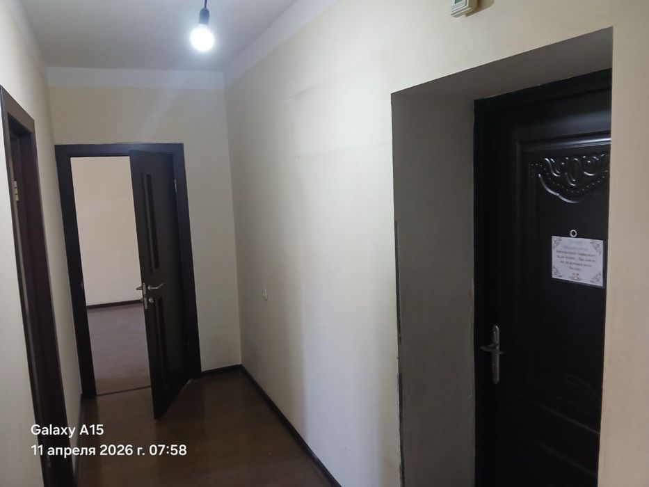 МЕТРО 3-бекат Янги Хаёт 8-Худуд 2/2/7 56 м2 Ипотекагаям Сотилади